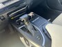 Lexus UX 250h Comfort Line | Met o.a. elektrische achterklep, achteruitrijcamera, navigatie, stoelventilatie en verwarming!