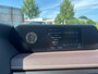 Lexus UX 250h Comfort Line | Met o.a. elektrische achterklep, achteruitrijcamera, navigatie, stoelventilatie en verwarming!