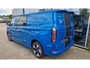 Ford Transit Custom 320 2.5 PHEV L2H1 Sport DC 233pk | 0,99% Renteactie! | Dubbele Cabine | Dubbele zijschuifdeur | Inklapbare trekhaak | 19 inch lichtmetalen Sport velgen (mat zwart) | Verwarmbaar stuurwiel | Navigatie systeem