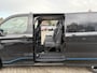 Ford Transit Custom 320 2.5 PHEV L2H1 Sport DC | SCI | 233pk | | Dubbele Cabine | Dubbele zijschuifdeur | Inklapbare trekhaak | 19 inch lichtmetalen Sport velgen (mat zwart) | Verwarmbaar stuurwiel | Navigatie systeem