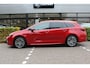Toyota Corolla Touring Sports 1.8 Hybrid 140 Dynamic Plus | Rijklaar | Stoel-/stuurverw. | El. achterklep | Parkeersens. v+a | LED | Keyless | Navi