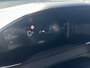 Peugeot 2008 1.2 Hybrid 145 Allure | Direct leverbaar | Camera's | Adaptieve cruise control | Bomvol!