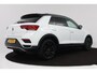 Volkswagen T-Roc 1.0 TSI Sport (PARKEERSENSOREN, NAVIGATIE, ACHTERUITRIJCAMERA, DIGITAAL DASHBOARD, CRUISE CONTROL, NL-AUTO)