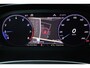 Volkswagen T-Roc 1.0 TSI Sport (PARKEERSENSOREN, NAVIGATIE, ACHTERUITRIJCAMERA, DIGITAAL DASHBOARD, CRUISE CONTROL, NL-AUTO)