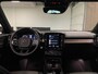 Volvo XC40 T4 Recharge Inscription | Stoel en Stuurwielverwarming | Parkeercamera | Full LED Meesturende koplampen | Cruise Control | 18 Inch | Keyless Drive | Parkeersensoren voor+achter | Elektrisch bedienbare achterklep | Climate Control L+R | Breedstralers in vo .
