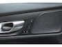 Volvo V60 2.0 T6 Plug-in hybrid AWD Plus Dark | Company Car | Long Range Accu | Automaat | Sportstoelen elektrisch verstelbaar | Lederen bekleding | Harman/ Kardon audio | Google Services | Stoel + Stuurverwarming | 20 inch velgen | Elektrische achterklep
