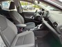 Toyota Yaris 1.5 HYBRID DYNAMIC APPLE/ANDROID LED CAMERA CLIMA KEYLESS AD-CRUISE 16"LMV NL-AUTO