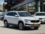 Skoda Karoq 1.5 TSI ACT Business Edition Plus Automaat | Panodak | Camera | 18LM