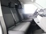 Volkswagen Transporter 2.0 TDI L2H1 28 150 pk | Airo | Trekhaak | Parkeersensoren | Elektr. spiegels (inklapbaar) |