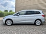 BMW 2-Serie Gran Tourer 220i High Executive 7 Pers Aut. [ panodak,leer, Apple carplay,lmv,pdc,hud ]