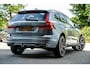 Volvo XC60 2.0 T5 AWD 3xR-Design PANO/LUCHTVERING/TREKHAAK/ACC/FOUR-C/21"/BLIS/INTELLISAFE 360/CAMERA/XENIUM PAKKET/VOLVO ONDERH