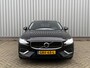 Volvo V60 2.0 T6 Plug-in hybrid AWD Essential Edition | Stuur en stoelverwarming V+A | Pilot Assist & ACC | Styling kit sideskirts |