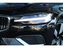 Volvo V60 2.0 T6 Plug-in hybrid AWD Essential Edition | Adaptive Cruise Control met Pilot Assist| Dodehoekdetectie| Stoelverwarming voor + achter| Stuurwielverwarming| Extra getint glas achter| RVS-geborstelde bumperbescherming|