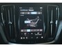 Volvo V60 2.0 T6 Plug-in hybrid AWD Essential Edition | Adaptive Cruise Control met Pilot Assist| Dodehoekdetectie| Stoelverwarming voor + achter| Stuurwielverwarming| Extra getint glas achter| RVS-geborstelde bumperbescherming|