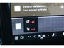 Volvo V60 2.0 T6 Plug-in hybrid AWD Essential Edition | Adaptive Cruise Control met Pilot Assist| Dodehoekdetectie| Stoelverwarming voor + achter| Stuurwielverwarming| Extra getint glas achter| RVS-geborstelde bumperbescherming|