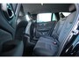 Volvo V60 2.0 T6 Plug-in hybrid AWD Essential Edition | Adaptive Cruise Control met Pilot Assist| Dodehoekdetectie| Stoelverwarming voor + achter| Stuurwielverwarming| Extra getint glas achter| RVS-geborstelde bumperbescherming|
