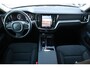 Volvo V60 2.0 T6 Plug-in hybrid AWD Essential Edition | Adaptive Cruise Control met Pilot Assist| Dodehoekdetectie| Stoelverwarming voor + achter| Stuurwielverwarming| Extra getint glas achter| RVS-geborstelde bumperbescherming|