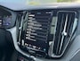 Volvo XC60 T6 Plug-in Plus Dark Long Range | Achteruitrijcamera | Apple Carplay/Android Auto|telefoonintegratie premium | Cruise control adaptief met Stop&Go en stuurhulp