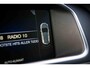 Volvo V40 1.6 T3 R-Design | Trekhaak | Parkeersensoren achter | Climate control | High performance audio | Dealeronderhouden |