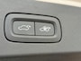 Volvo V60 2.0 T6 Plug-in hybrid AWD Plus Dark | Trekhaak | Harman/Kardon | Sport stoelen | Zwarte hemel | Long Range | Camera |