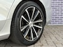 Volvo V60 2.0 T6 Plug-in hybrid AWD Plus Dark | Trekhaak | Harman/Kardon | Sport stoelen | Zwarte hemel | Long Range | Camera |