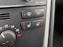 Volvo V70 2.4 Momentum | LPG-G3 | Young timer| Stoelverwarming | Trekhaak | Spoiler | Bluetooth | Nederlandse auto |