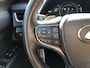 Lexus UX 250h F Sport Line | Facelift, Head up display, Blind Spot, 18 inch, Parkeersensoren, Stoel + Stuurverwarming, Groot scherm