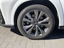 Lexus UX 250h F Sport Line | Facelift, Head up display, Blind Spot, 18 inch, Parkeersensoren, Stoel + Stuurverwarming, Groot scherm