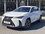 Lexus UX 250h F Sport Line | Facelift, Head up display, Blind Spot, 18 inch, Parkeersensoren, Stoel + Stuurverwarming, Groot scherm