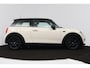 MINI Cooper Mini 1.5 !!! AANBIEDING!!! (GROOT-NAVIGATIE, BLUETOOTH, CLIMATE CONTROL, DEALER ONDERHOUDEN, NL-AUTO)