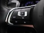 Volkswagen T-Roc 1.5 TSI Sport Business R | R-Line In & Exterieur | 150 PK | Automaat | Digital Cockpit PRO | Stoelverwarming | Trekhaak Afneembaar | Navigatie |