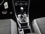Volkswagen T-Roc 1.5 TSI Sport Business R | R-Line In & Exterieur | 150 PK | Automaat | Digital Cockpit PRO | Stoelverwarming | Trekhaak Afneembaar | Navigatie |