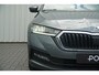 Skoda Octavia Combi 1.0 TSI 110pk Ambition | All Season Banden | Navigatie