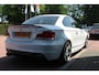 BMW 1-Serie (e87) 135i 306pk | Handbak | TOPPER !! | Schuifdak | A/C | Stoelverwarming | PDC | Leuk |