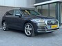 Audi Q5 2.0 TFSI quattro Launch - S-line|Luchtvering|Pano|E-Trekhaak|360° camera|Virtual|Leder|Clima