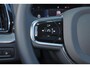 Volvo XC60 T8 Recharge AWD Plus Dark - LONG RANGE - Panorama/schuifdak - IntelliSafe Assist & Surround - 360º Camera - Harman/Kardon audio - Verwarmde voorstoelen, stuur & achterbank - Parkeersensoren voor & achter - Elektr. bedienb. voorstoelen met geheugen - Draadloze tel. lader - Extra getint glas - 20' LMV