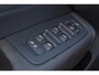 Volvo XC60 T8 Recharge AWD Plus Dark - LONG RANGE - Panorama/schuifdak - IntelliSafe Assist & Surround - 360º Camera - Harman/Kardon audio - Verwarmde voorstoelen, stuur & achterbank - Parkeersensoren voor & achter - Elektr. bedienb. voorstoelen met geheugen - Draadloze tel. lader - Extra getint glas - 20' LMV