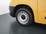 Opel Combo 1.5CDTI EURO 6 7 Stuks op voorraad! 3-Persoons Airco Cruise Control Bluetooth Elektr.ramen Elektr.spiegels+Verwarmd Centr.Vergr+ab. L1H1 Edition Schuifdeur Betonplex vloer Lat om Lat betimmering