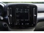 Volvo XC40 1.5 T5 Recharge Business Pro Cruise Control | Verwarmbare Voorstoelen + Stuurwiel | Lederen Bekleding | Navigatie