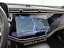 Mercedes-Benz E-klasse E 300e AMG Line | Nightpakket | MBUX Superscreen | Distronic | Panoramadak | Burmester 4D Audio | Keyless-Go | 360° Camera | Parktronic