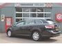 Toyota Avensis Wagon 1.8 VVTi navi, camera, stoelverwarming (12 mnd garantie)