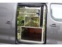Opel Vivaro 2.0 CDTI 177pk Automaat Lang Innovation Dierenuitvaartzorg/Rouwvervoer dieren 12-2021