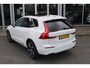 Volvo XC60 T8 Automaat Twin Engine AWD Inscription | Head-Up | Pano-dak | Trekhaak | Verw. stoel & stuurwiel | 21" LMV