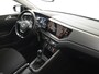 Volkswagen Polo 1.0 TSI Comfortline | 96pk | Parkeersensoren v+a | Navigatie via app connect | Licht en zicht pakket | Privacy glass | Adaptief cruise control | Airco