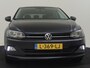 Volkswagen Polo 1.0 TSI Comfortline | 96pk | Parkeersensoren v+a | Navigatie via app connect | Licht en zicht pakket | Privacy glass | Adaptief cruise control | Airco