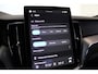 Volvo XC60 T6 350PK AWD Ultra Black Edition | B&W audio | Luchtvering | 22" | Massage/ventilatie | Full LED