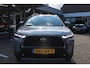 Toyota Corolla Cross 2.0 HYBRID 200 STYLE NIEUW&DIRECT LEVERBAAR! STOELVERW. EL-ACHTERKLEP NAVI PARK-SENSOREN BLISS LED 18"LMV PRIVACY-GLASS NL-AUTO