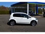 Volkswagen Up! 1.0 cross up! Automaat, Navi, Airco, 5 Drs, 38.000 km Nieuwstaat !