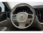 Volvo V60 Cross Country B5 250PK AWD Plus | Premium Harman/Kardon Audio | Polestar Optimisation | Adaptive Cruise & Pilot Assist | Verwarmde Voorstoelen + Stuurwiel & Achterbank | 20" Lichtmetalen velgen | Apple Carplay/Android Auto | Elektr. Achterklep | Power Seats incl. Memory |