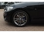 BMW 2-Serie Cabrio M240i xDrive High Exe. M Sport / Camera / Leder / Harman Kardon / 18'' / Keyless / Navigatie / Stuurverwarming / DAB / Windscherm / Stoelverwarming / Cruise Control